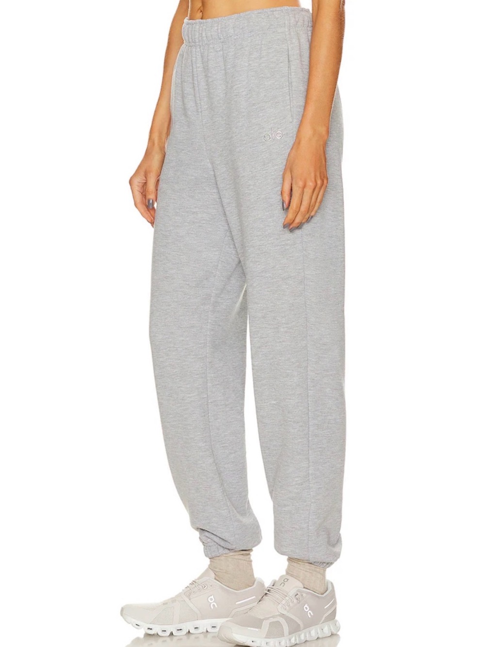 ALO Yoga accolade sweatpant in athletic heather grey size small